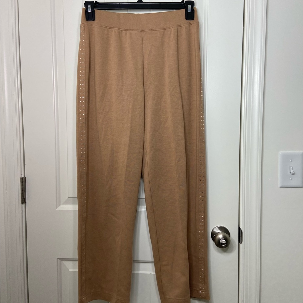 EUC Architect women’s bedazzled side‎ tan thick cotton sweatpants medium